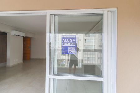 Apartamento para alugar com 104m², 3 quartos e 2 vagas Apartamento para alugar com 104m², 3 quartos e 2 vagasPlaca