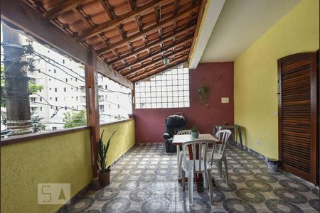 Casa para alugar com 130m², 3 quartos e 2 vagasVaranda Suíte 01