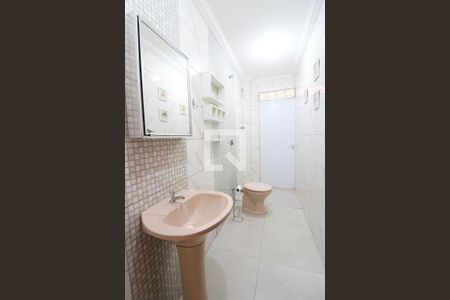 Casa para alugar com 3 quartos, 130m² em Jardim Casablanca, São Paulo
