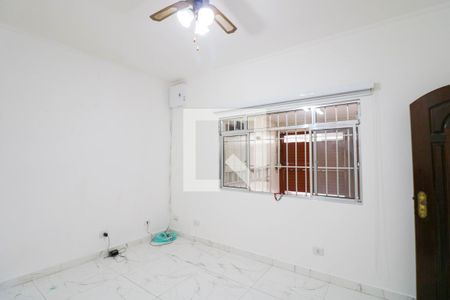 Casa para alugar com 3 quartos, 130m² em Jardim Casablanca, São Paulo