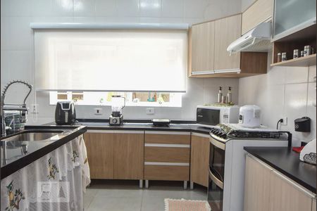 Casa para alugar com 130m², 3 quartos e 2 vagasCozinha