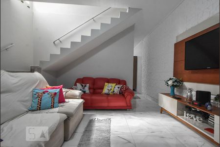 Sala de Estar de casa para alugar com 3 quartos, 130m² em Jardim Casablanca, São Paulo