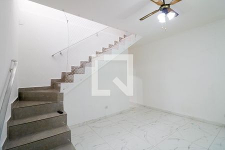 Casa para alugar com 3 quartos, 130m² em Jardim Casablanca, São Paulo