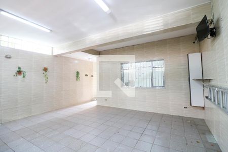 Casa para alugar com 3 quartos, 130m² em Jardim Casablanca, São Paulo
