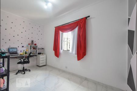 Casa para alugar com 130m², 3 quartos e 2 vagasQuarto 02