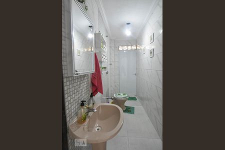 Lavabo de casa para alugar com 3 quartos, 130m² em Jardim Casablanca, São Paulo