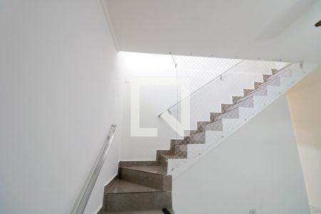 Sala de casa para alugar com 3 quartos, 130m² em Jardim Casablanca, São Paulo