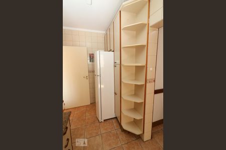 Apartamento para alugar com 77m², 2 quartos e 1 vaga Apartamento para alugar com 77m², 2 quartos e 1 vagaCozinha