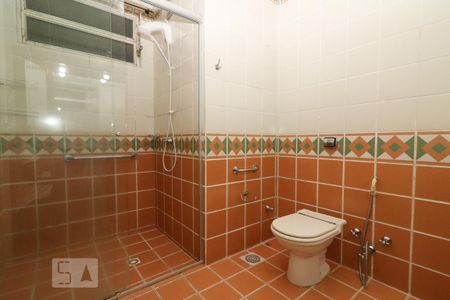 Apartamento para alugar com 77m², 2 quartos e 1 vaga Apartamento para alugar com 77m², 2 quartos e 1 vagaBanheiro