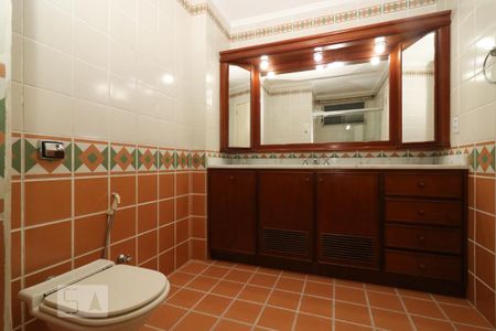 Apartamento para alugar com 77m², 2 quartos e 1 vaga Apartamento para alugar com 77m², 2 quartos e 1 vagaBanheiro