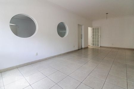 Sala de casa para alugar com 4 quartos, 212m² em Vila Isolina Mazzei, São Paulo