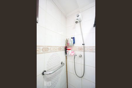 Apartamento à venda com 83m², 2 quartos e 1 vaga Apartamento à venda com 83m², 2 quartos e 1 vagaChuveiro