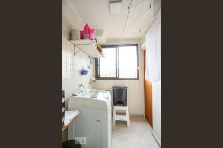 Apartamento à venda com 83m², 2 quartos e 1 vaga Apartamento à venda com 83m², 2 quartos e 1 vagaÁrea de serviço