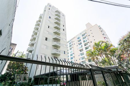 Apartamento à venda com 40m², 1 quarto e 1 vaga Apartamento à venda com 40m², 1 quarto e 1 vagaFachada