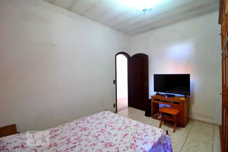 Casa à venda com 175m², 3 quartos e 2 vagasQuarto Suíte