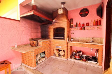 Casa à venda com 175m², 3 quartos e 2 vagasChurrasqueira / Área de Serviço