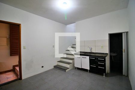 Casa para alugar com 65m², 2 quartos e 1 vagaCozinha