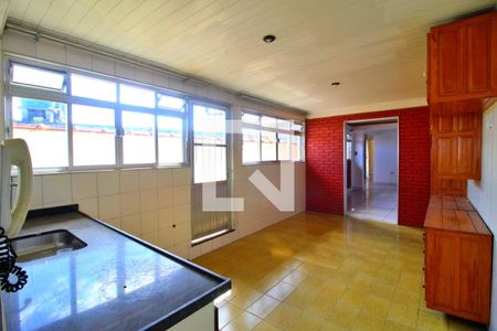 Casa para alugar com 200m², 2 quartos e 1 vagaCozinha