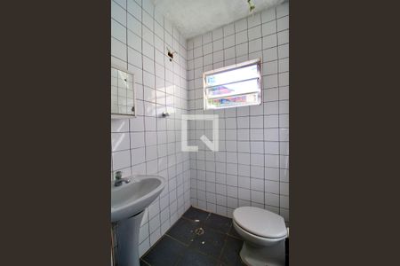 Casa para alugar com 200m², 2 quartos e 1 vagaBanheiro de Serviço