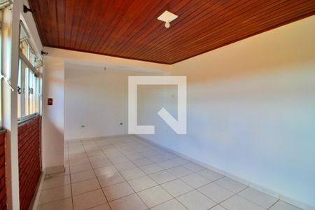 Sala de casa para alugar com 2 quartos, 200m² em Vila Joao Ramalho, Santo André