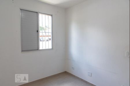 Quarto 2 de apartamento para alugar com 2 quartos, 50m² em Jardim Celeste, São Paulo