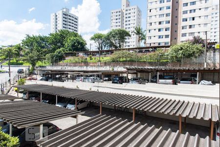 Vista da sala de apartamento para alugar com 2 quartos, 50m² em Jardim Celeste, São Paulo
