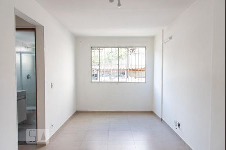Sala de apartamento para alugar com 2 quartos, 50m² em Jardim Celeste, São Paulo