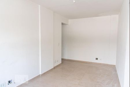 Sala de apartamento para alugar com 2 quartos, 50m² em Jardim Celeste, São Paulo