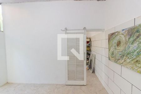 Sala/Cozinha de casa para alugar com 1 quarto, 125m² em Marechal Hermes, Rio de Janeiro