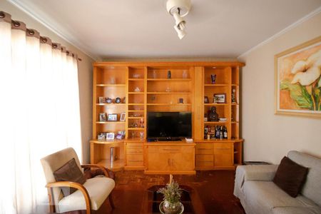 Sala de TV de casa à venda com 4 quartos, 193m² em Jardim Chapadão, Campinas