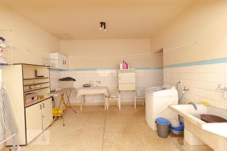 Casa à venda com 193m², 4 quartos e 5 vagasÁrea de Serviço 02