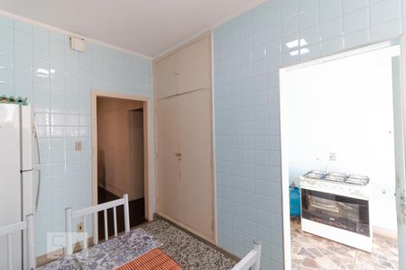 Casa à venda com 193m², 4 quartos e 5 vagasCozinha