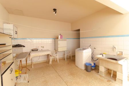 Casa à venda com 193m², 4 quartos e 5 vagasÁrea de Serviço 02