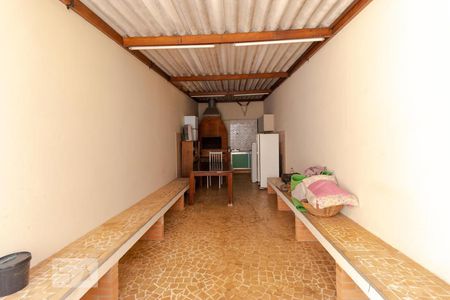 Casa à venda com 193m², 4 quartos e 5 vagasChurrasqueira