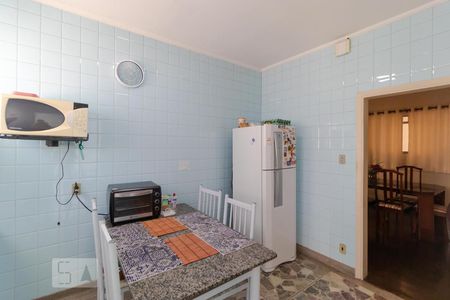 Casa à venda com 193m², 4 quartos e 5 vagasCozinha