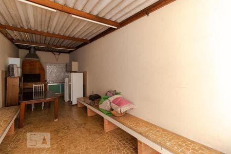 Casa à venda com 193m², 4 quartos e 5 vagasChurrasqueira