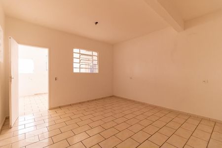 Quarto de casa para alugar com 1 quarto, 60m² em Jardim Vergueiro, São Paulo