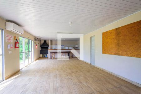 Apartamento à venda com 42m², 2 quartos e 1 vaga Apartamento à venda com 42m², 2 quartos e 1 vagaÁrea comum - Salão de festas
