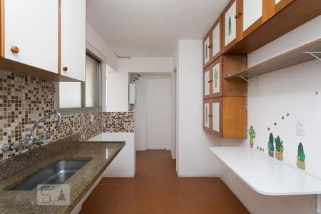 Apartamento para alugar com 67m², 2 quartos e 2 vagas Apartamento para alugar com 67m², 2 quartos e 2 vagasCozinha