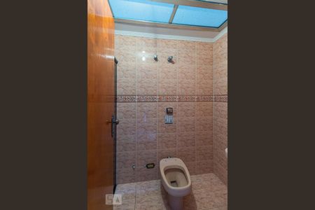 Casa à venda com 227m², 3 quartos e 4 vagasBanheiro