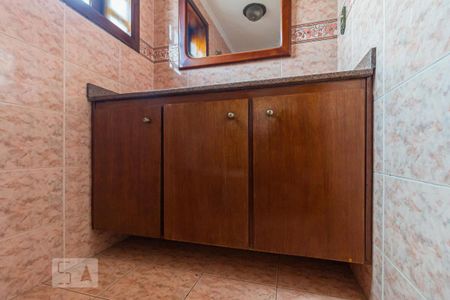 Casa à venda com 227m², 3 quartos e 4 vagasBanheiro da Suite - Armário