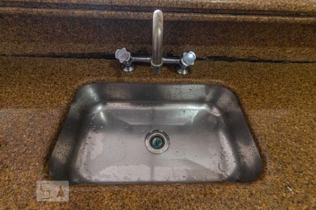 Casa à venda com 227m², 3 quartos e 4 vagasCozinha - Torneira