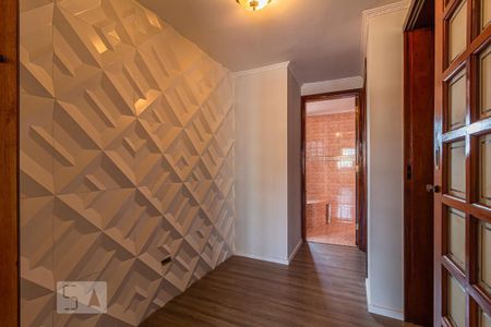 Casa à venda com 227m², 3 quartos e 4 vagasSuite - Corredor