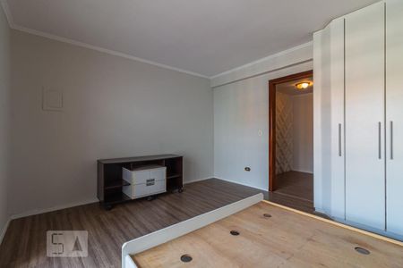 Casa à venda com 227m², 3 quartos e 4 vagasSuite