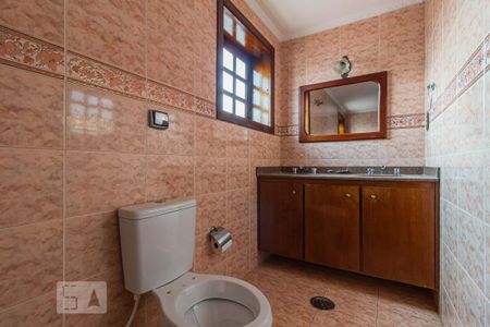 Casa à venda com 227m², 3 quartos e 4 vagasBanheiro da Suite