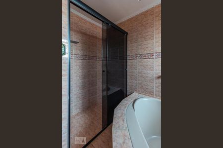 Casa à venda com 227m², 3 quartos e 4 vagasBanheiro da Suite