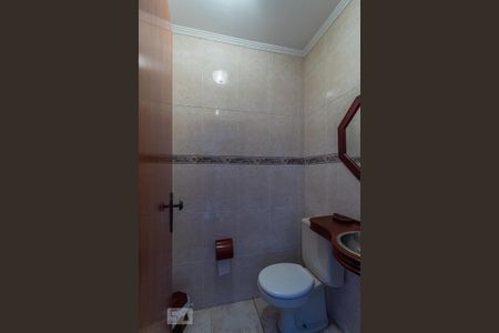 Casa à venda com 227m², 3 quartos e 4 vagasLavabo