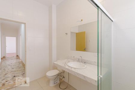 Apartamento para alugar com 240m², 3 quartos e 1 vagaBanheiro 