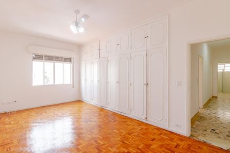 Apartamento para alugar com 240m², 3 quartos e 1 vagaSuíte 