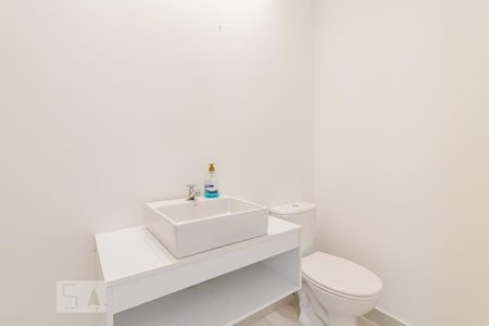 Lavabo de apartamento para alugar com 3 quartos, 240m² em Aclimação, São Paulo